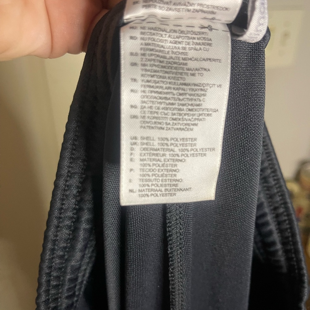 Adidas joggers - Picture 11 of 11